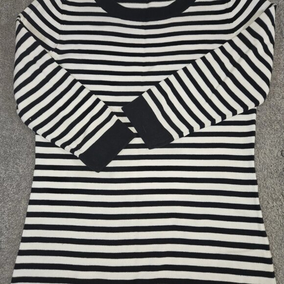 Banana Republic Woman’s 3/4 Sleeve Dress Medium Sweater Blk/Whte - Picture 3 of 13